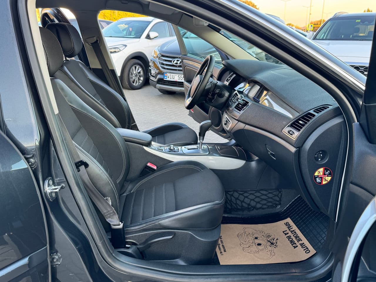 2015 Renault Laguna — Miniatură 15