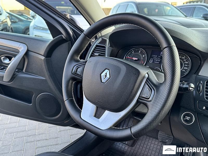 2015 Renault Laguna — Miniatură 7