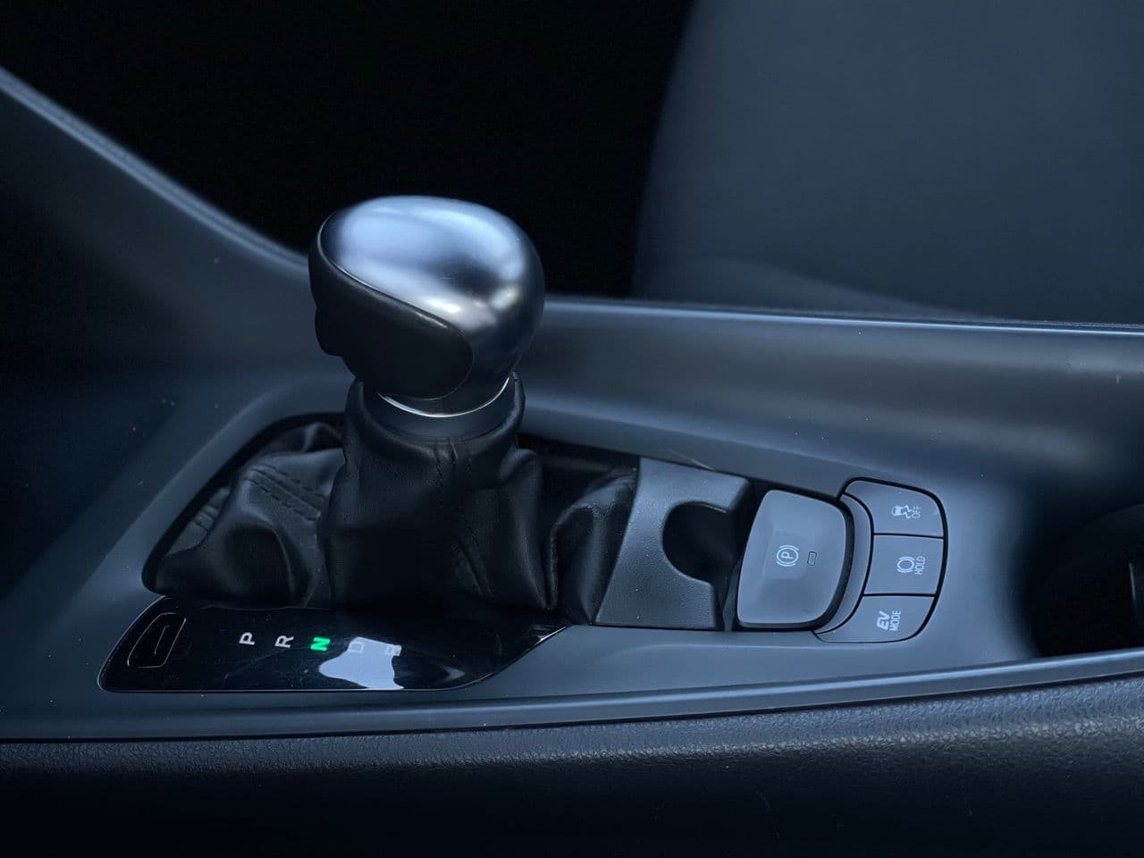 2019 Toyota C-HR — Miniatură 13