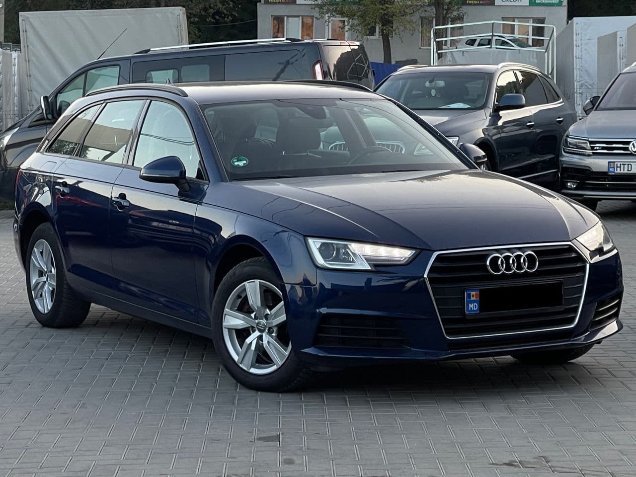 Audi A4 2017 — Миниатюра 3