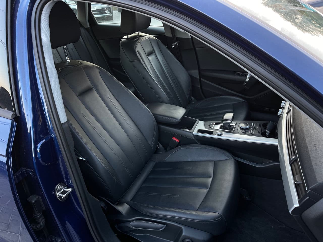Audi A4 2017 — Миниатюра 16