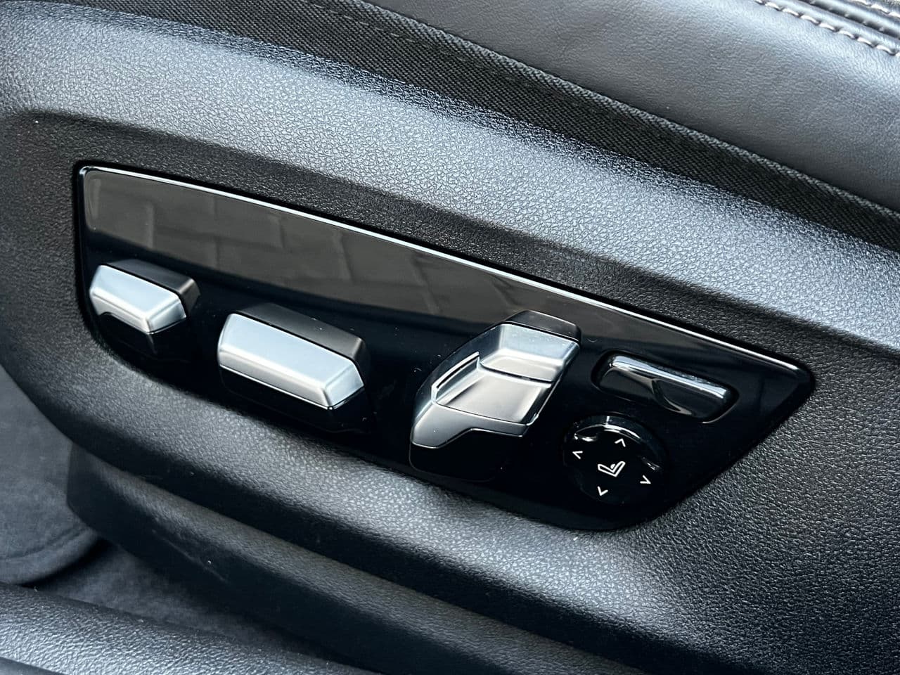 BMW 530e 2021 — Миниатюра 15