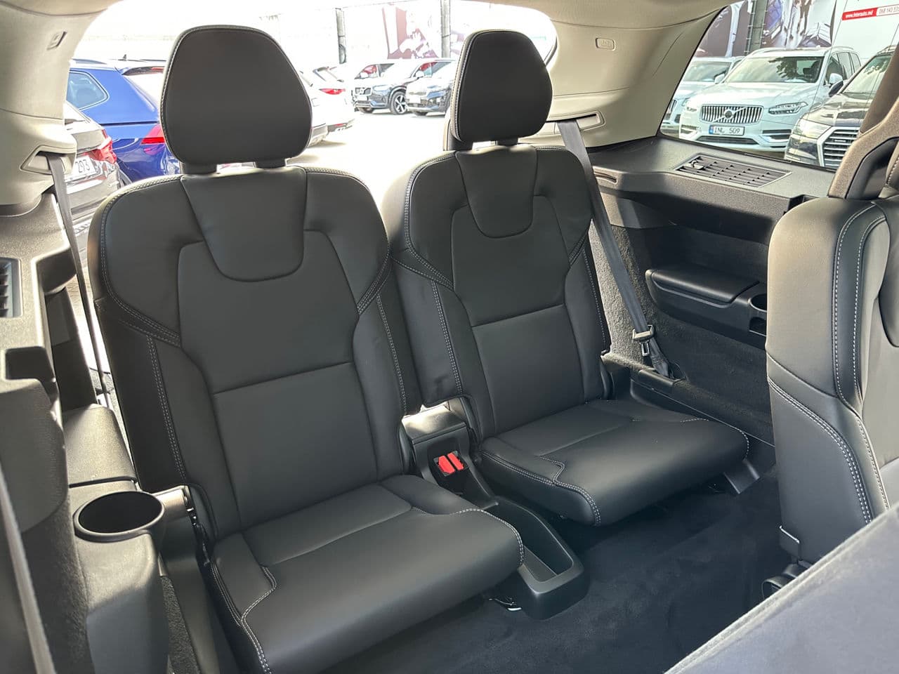 Volvo XC 90 2023 — Миниатюра 15