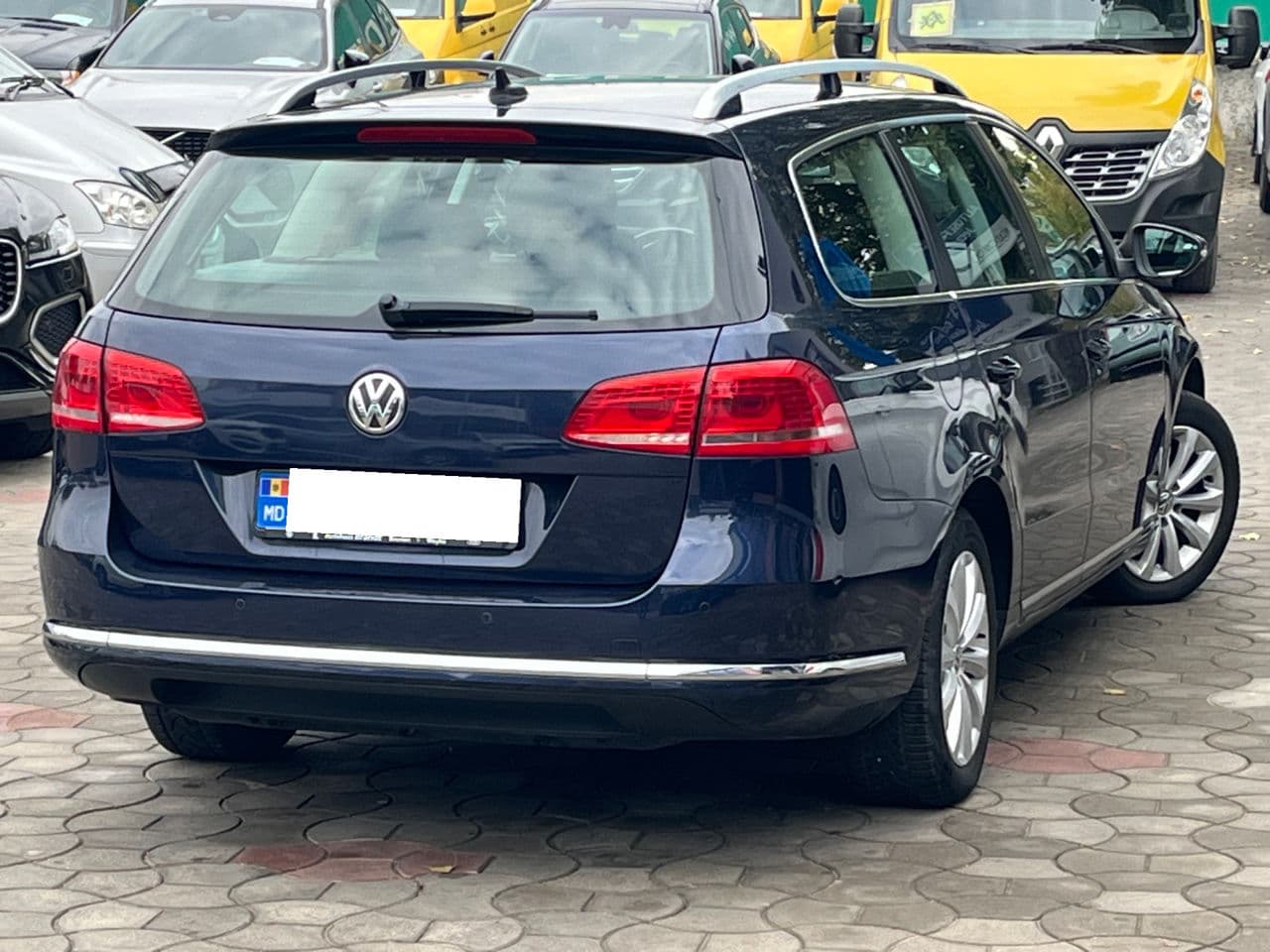 2014 Volkswagen Passat — Miniatură 3