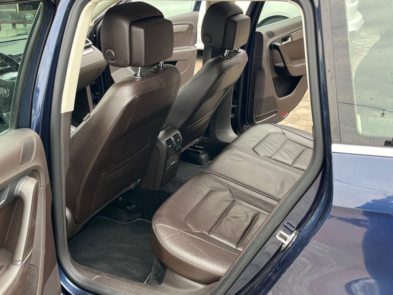 2014 Volkswagen Passat — Miniatură 16