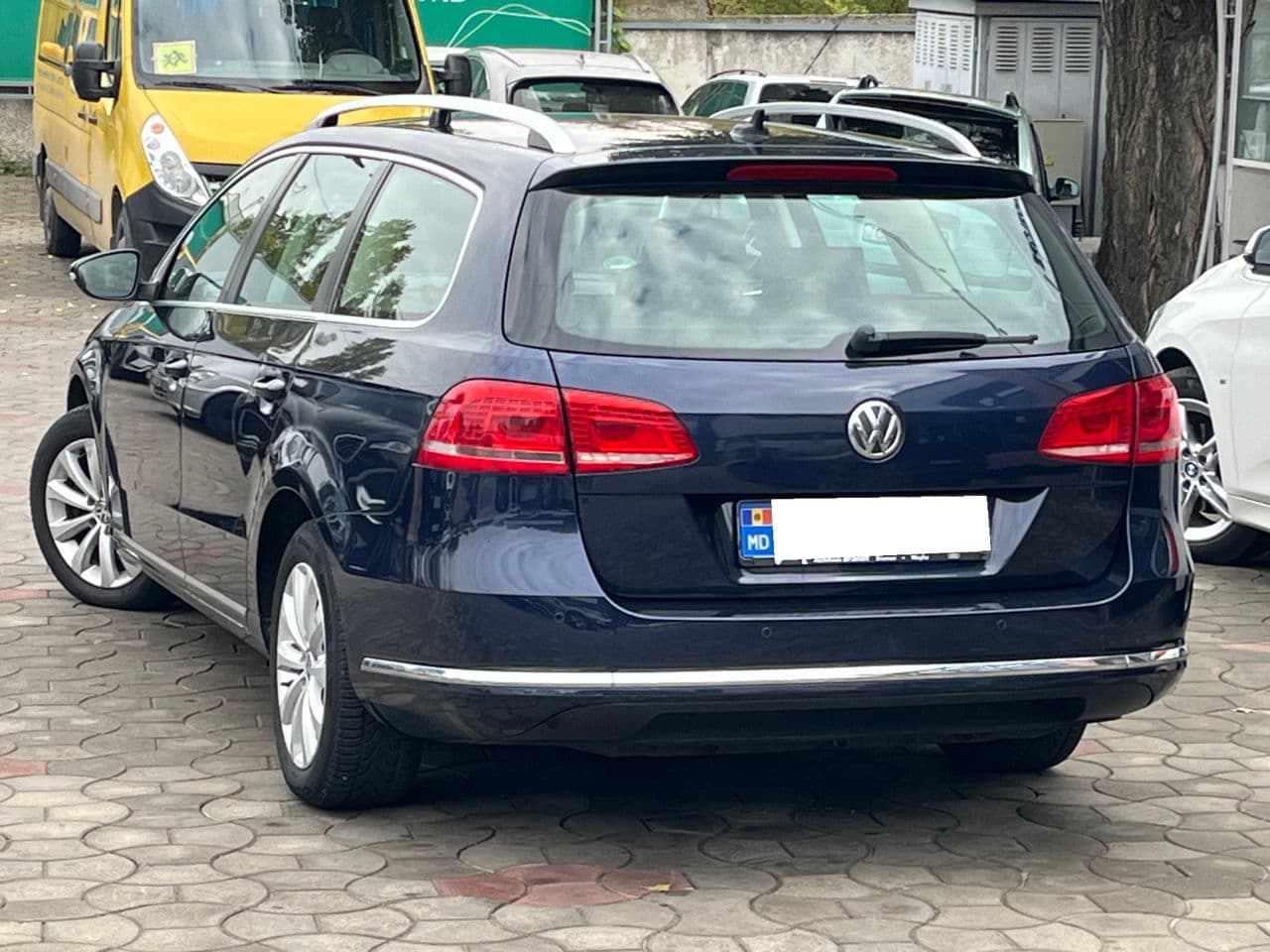 2014 Volkswagen Passat — Miniatură 4