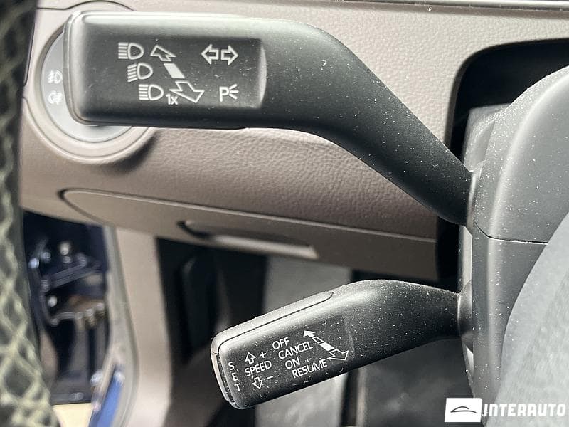 2014 Volkswagen Passat — Miniatură 10