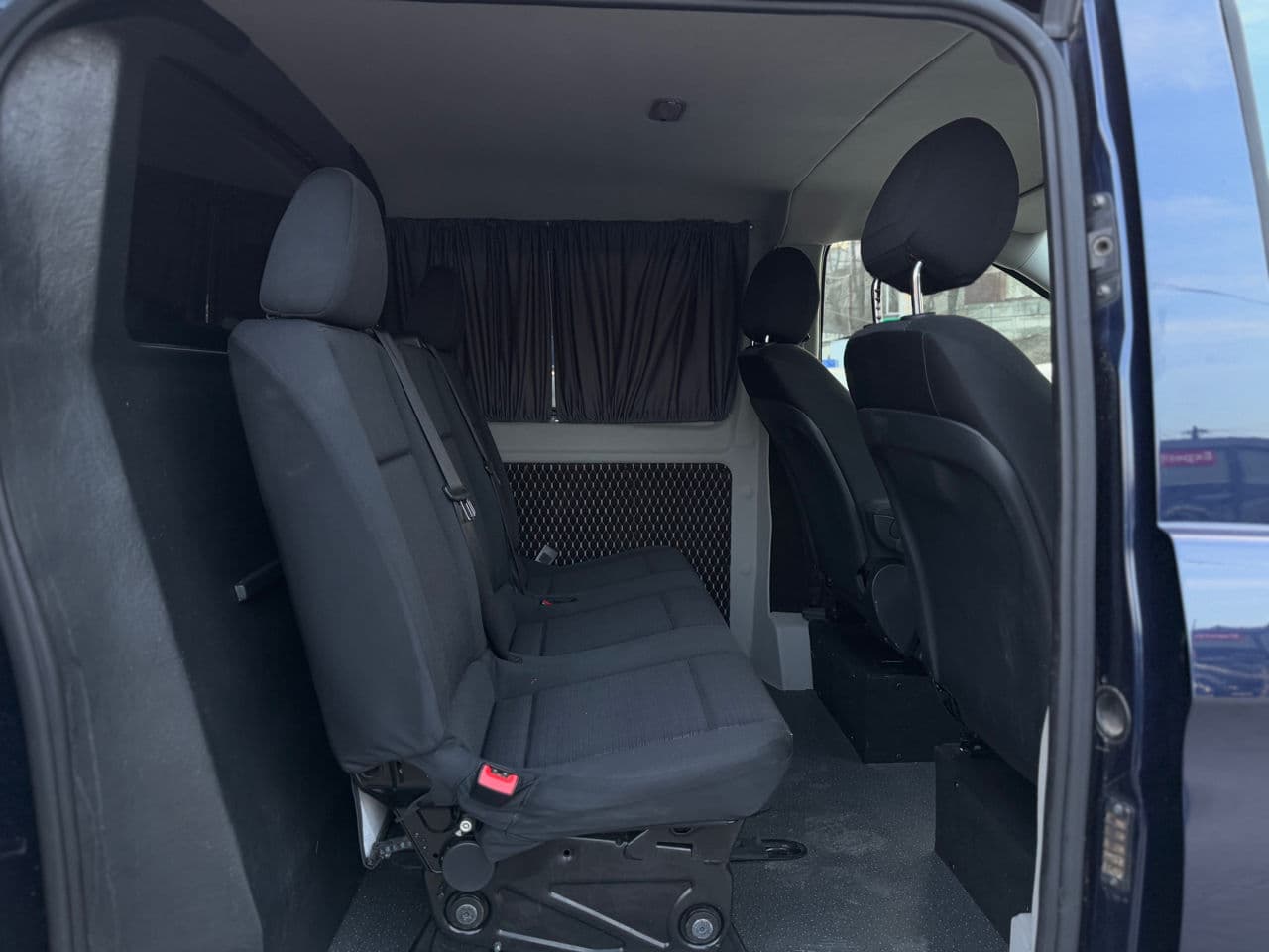 2015 Mercedes Vito — Miniatură 15