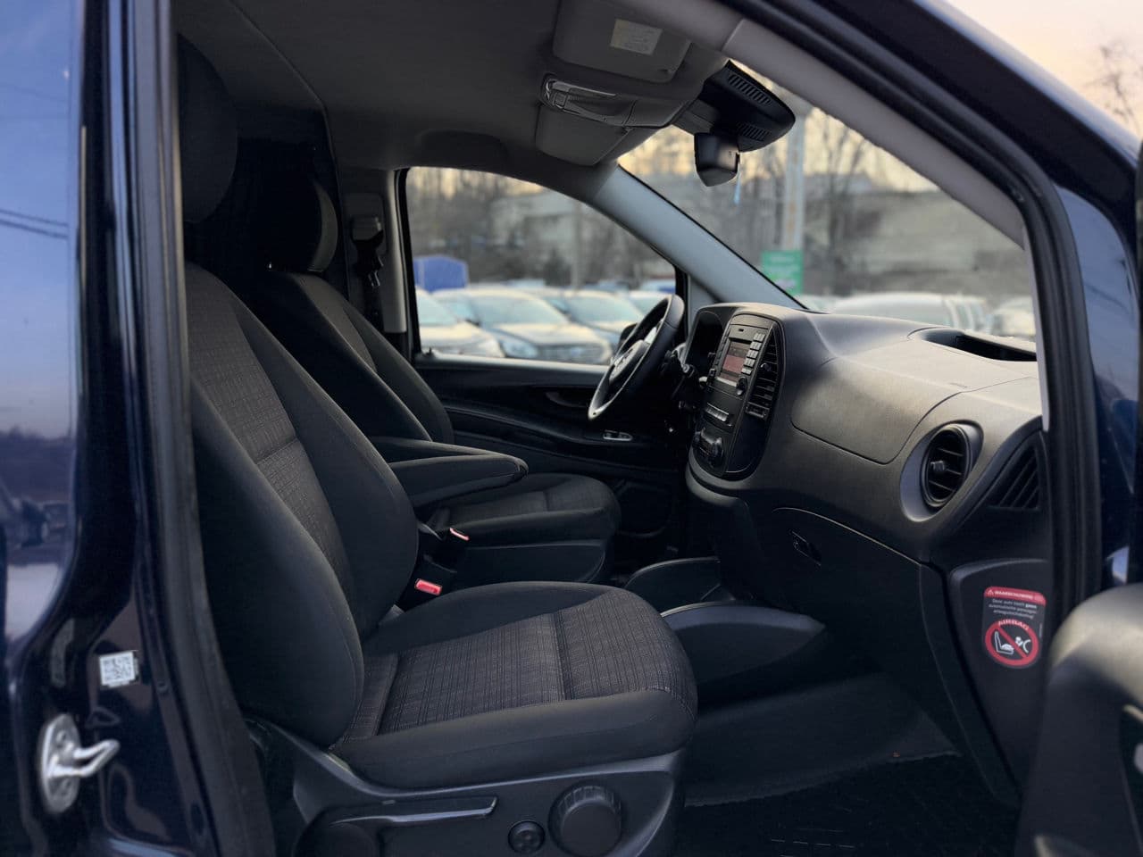 2015 Mercedes Vito — Miniatură 14