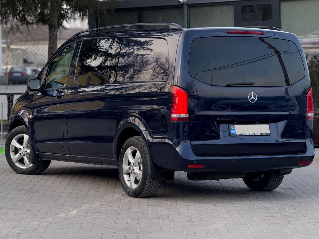 2015 Mercedes Vito — Miniatură 4
