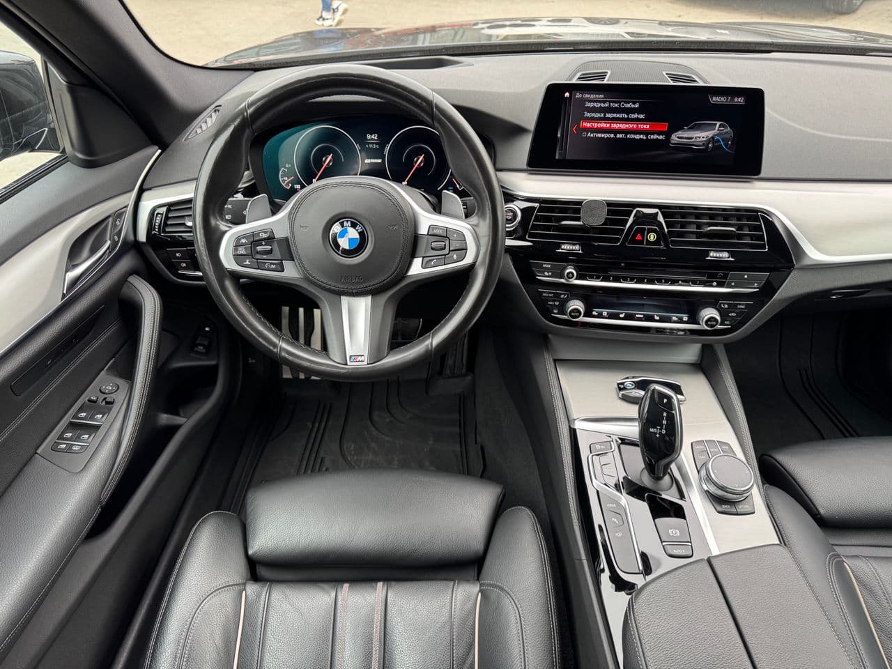 2018 BMW 530e — Miniatură 14