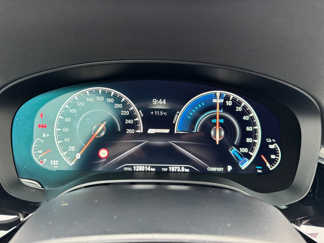 2018 BMW 530e — Miniatură 16