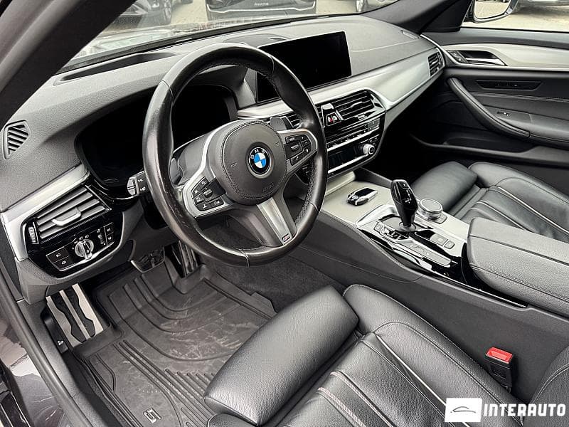 2018 BMW 530e — Miniatură 12