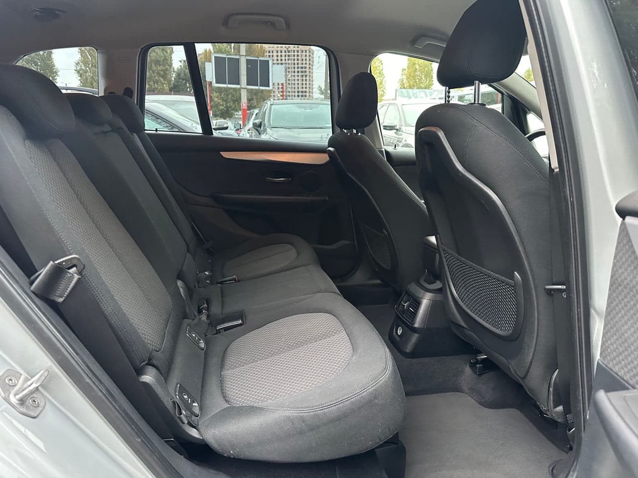 2015 BMW 218d — Miniatură 18