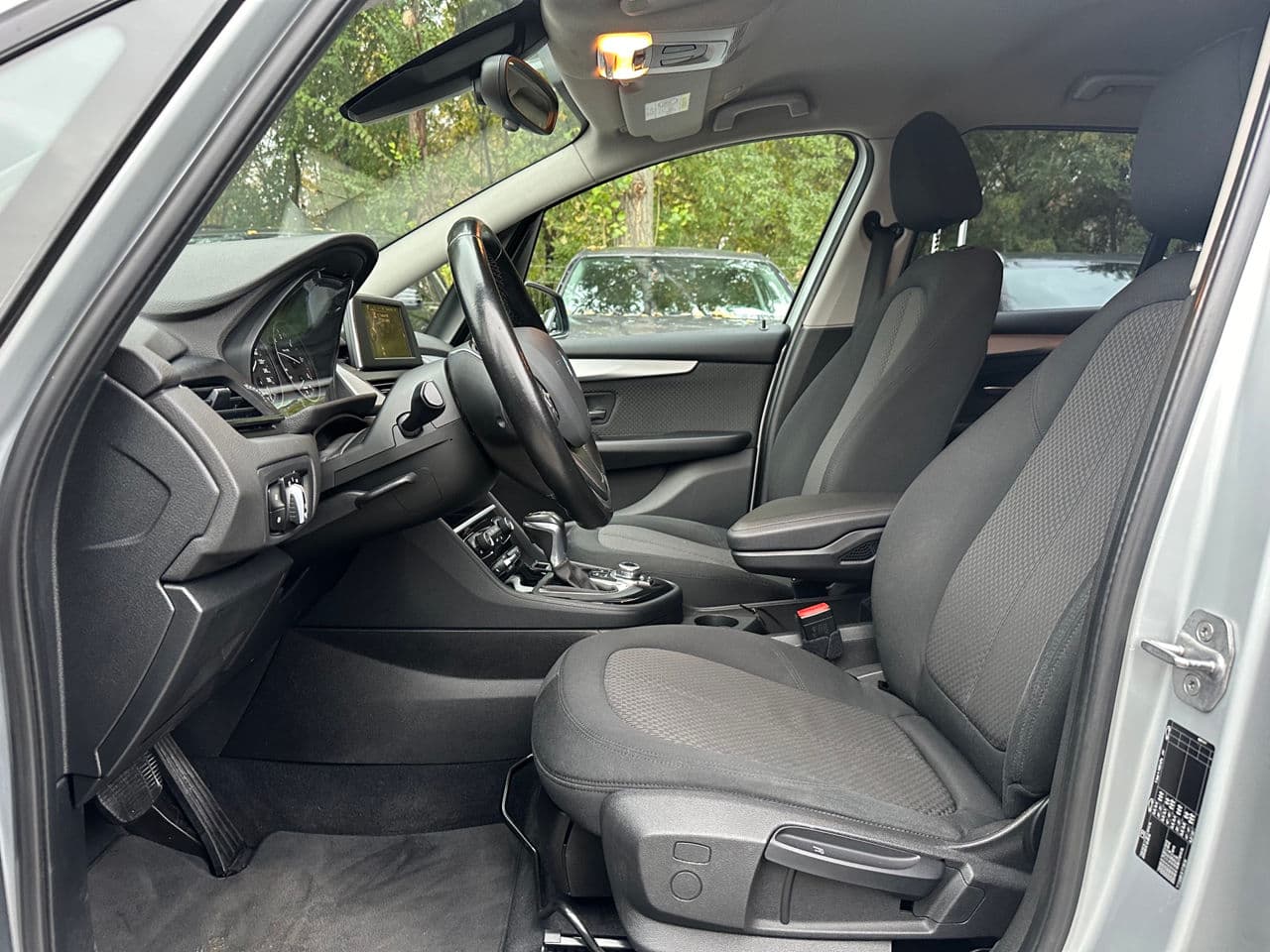 2015 BMW 218d — Miniatură 7
