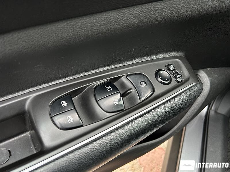 Renault Koleos 2018 — Миниатюра 8