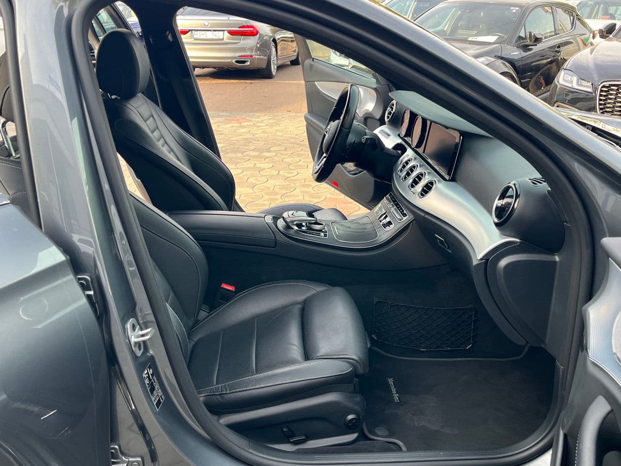 2019 Mercedes E 300e — Miniatură 21