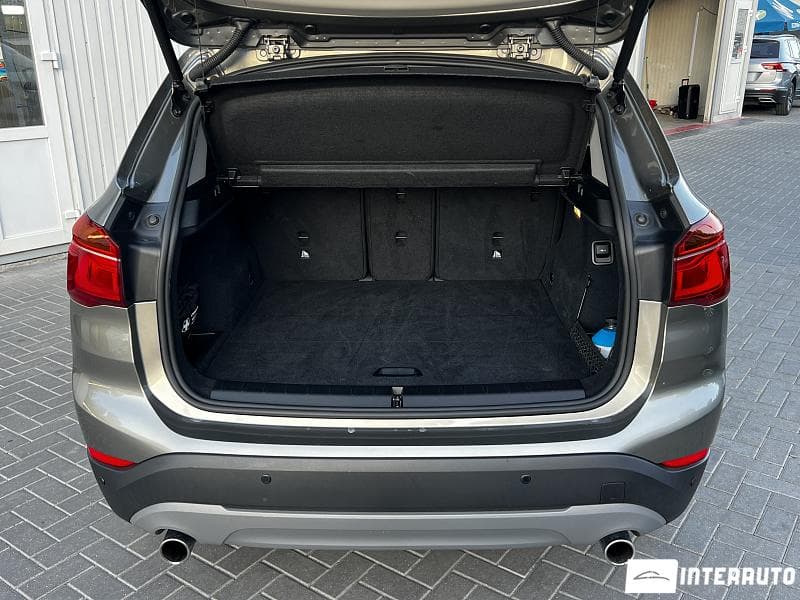 2017 BMW X1 2.0i — Miniatură 20
