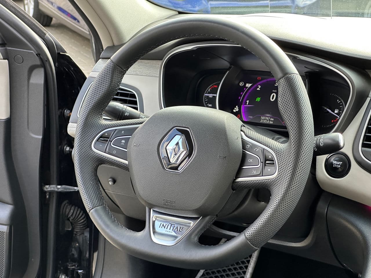 2016 Renault Talisman — Miniatură 8