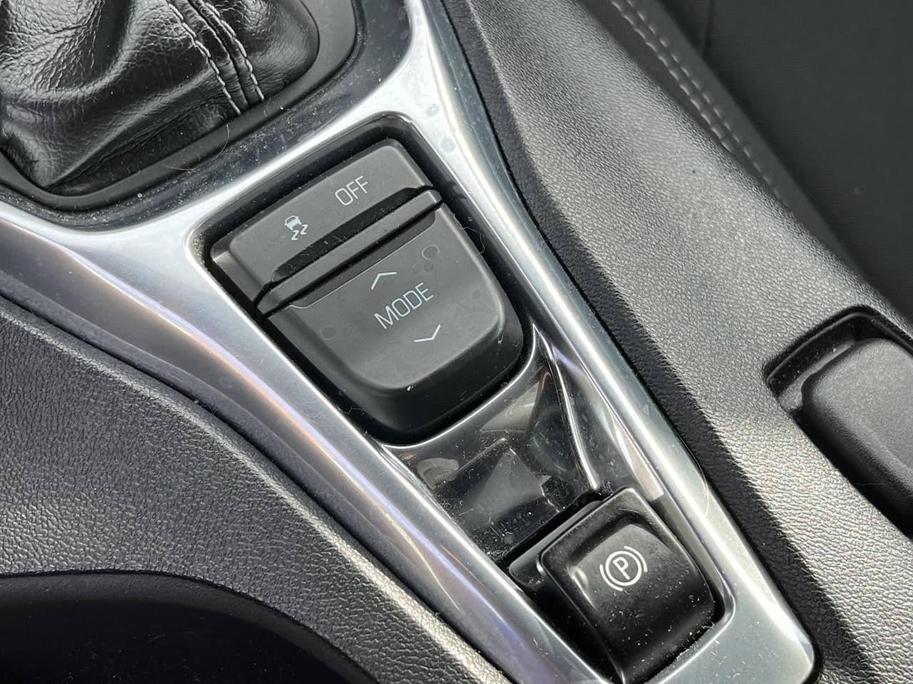 2017 Chevrolet Camaro — Miniatură 14