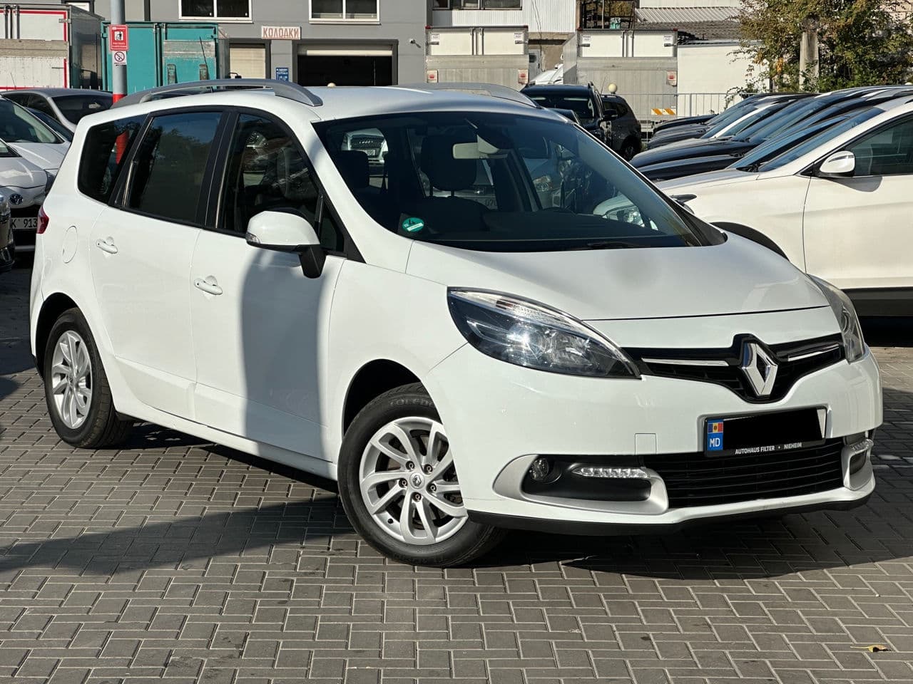 2013 Renault Grand Scenic — Miniatură 2
