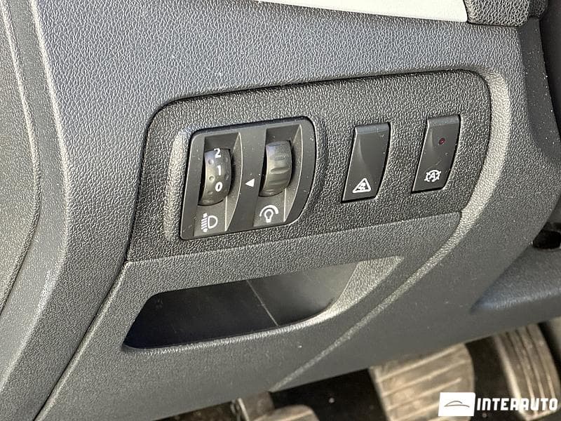 2013 Renault Grand Scenic — Miniatură 19