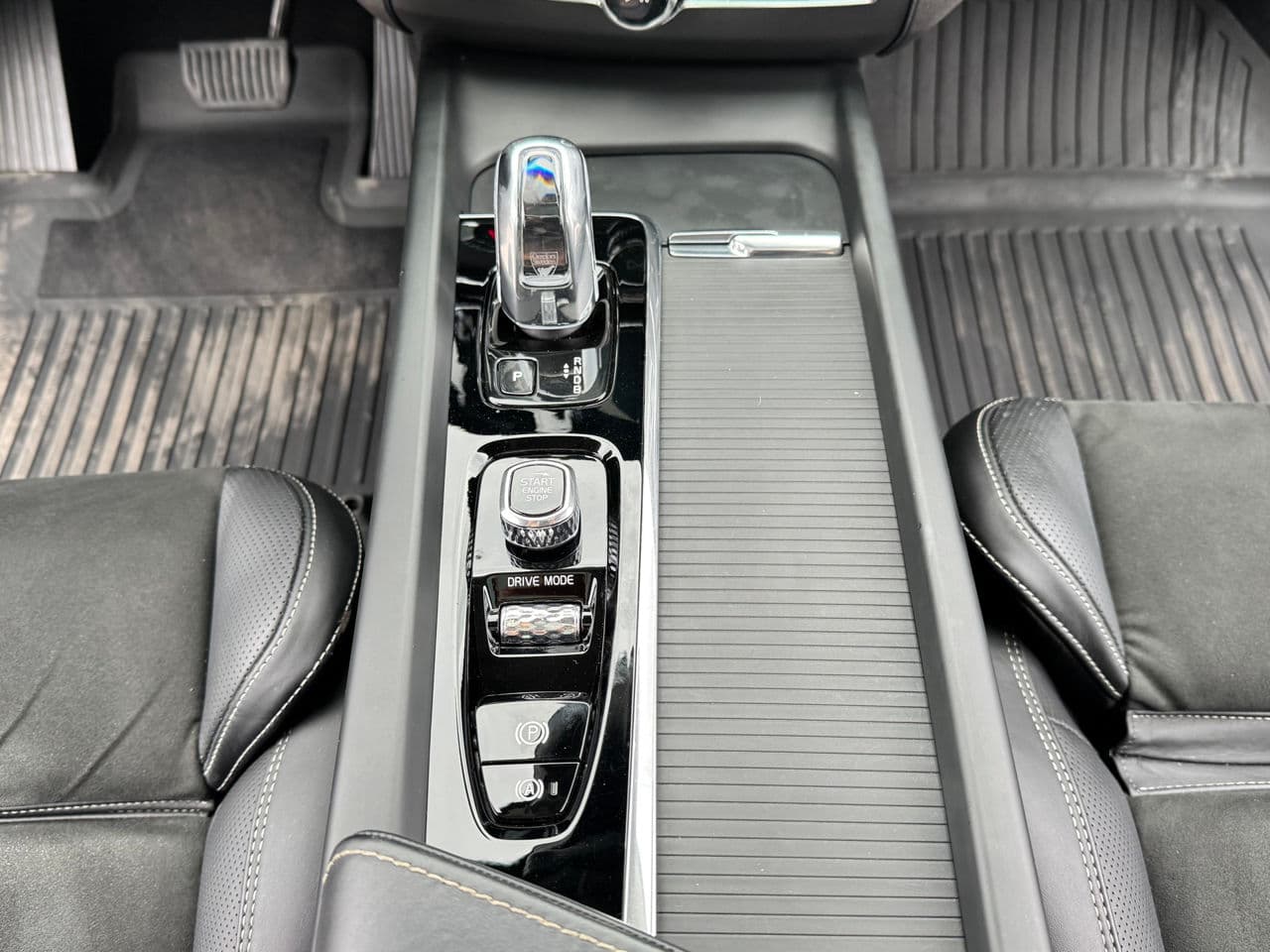 2018 Volvo XC 60 — Miniatură 12