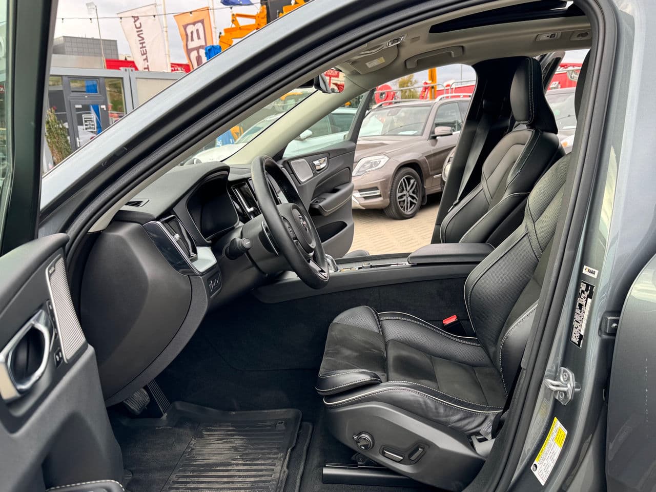 2018 Volvo XC 60 — Miniatură 6