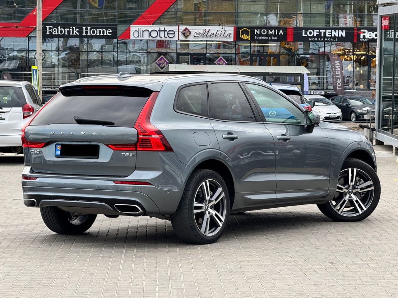 2018 Volvo XC 60 — Miniatură 4