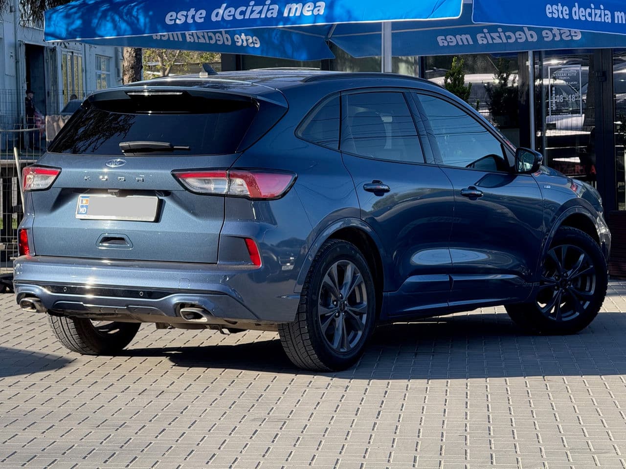 2021 Ford Kuga — Miniatură 2