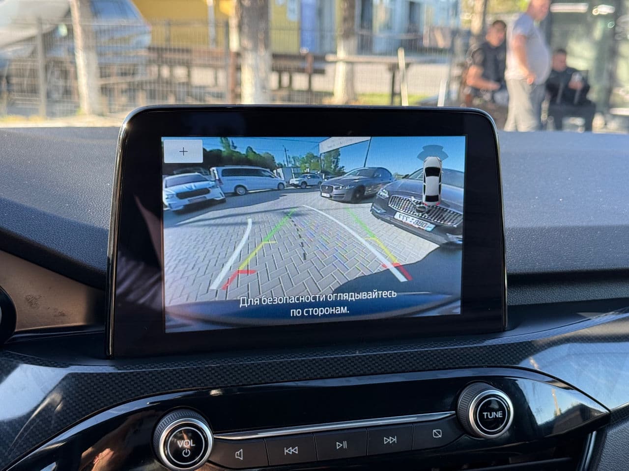2021 Ford Kuga — Miniatură 14