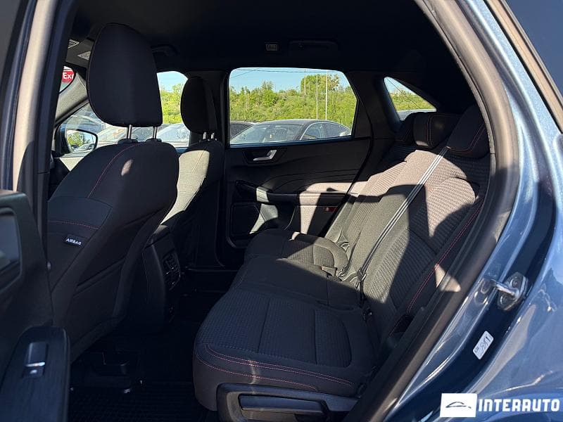 2021 Ford Kuga — Miniatură 19