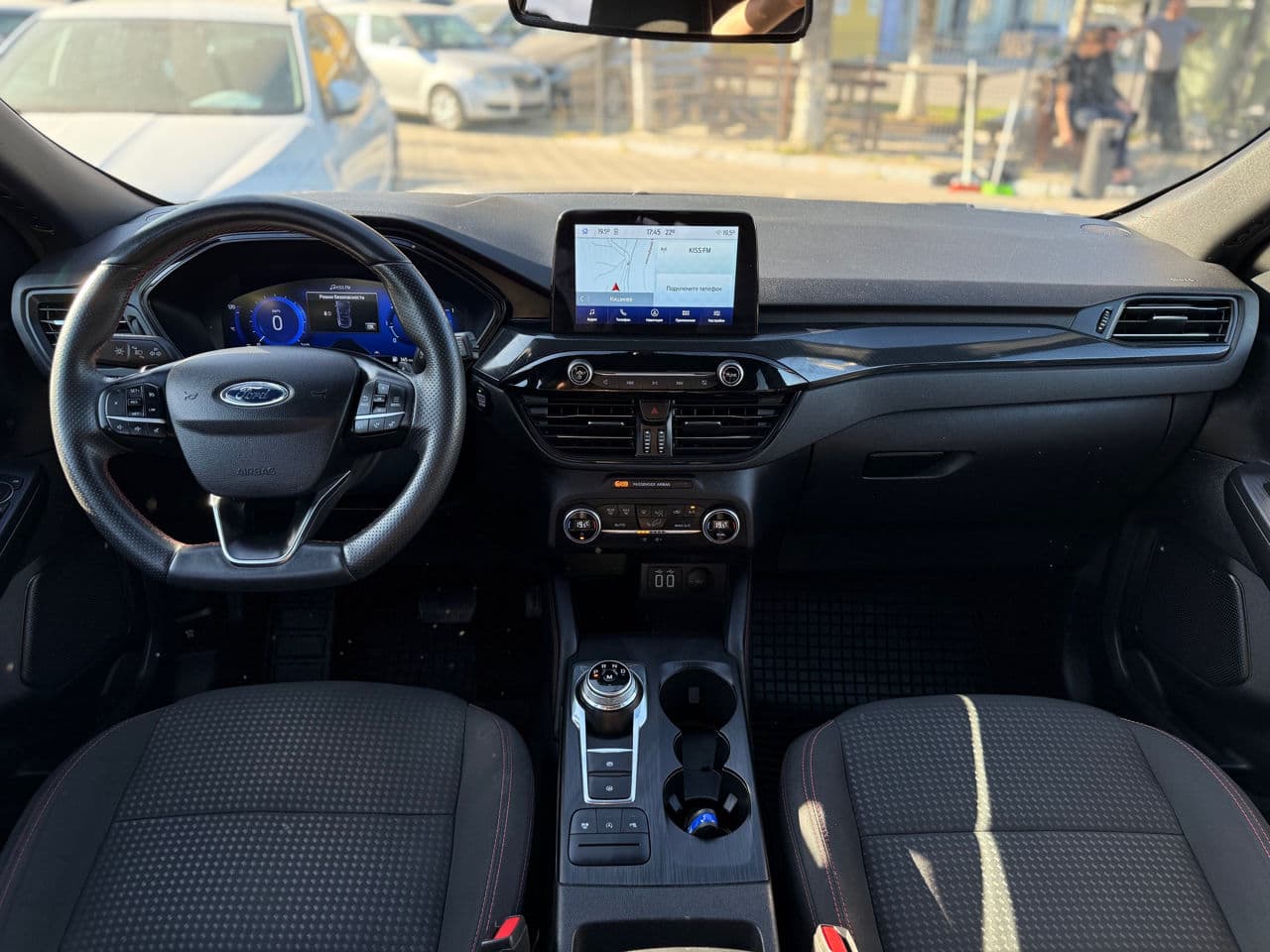 2021 Ford Kuga — Miniatură 11