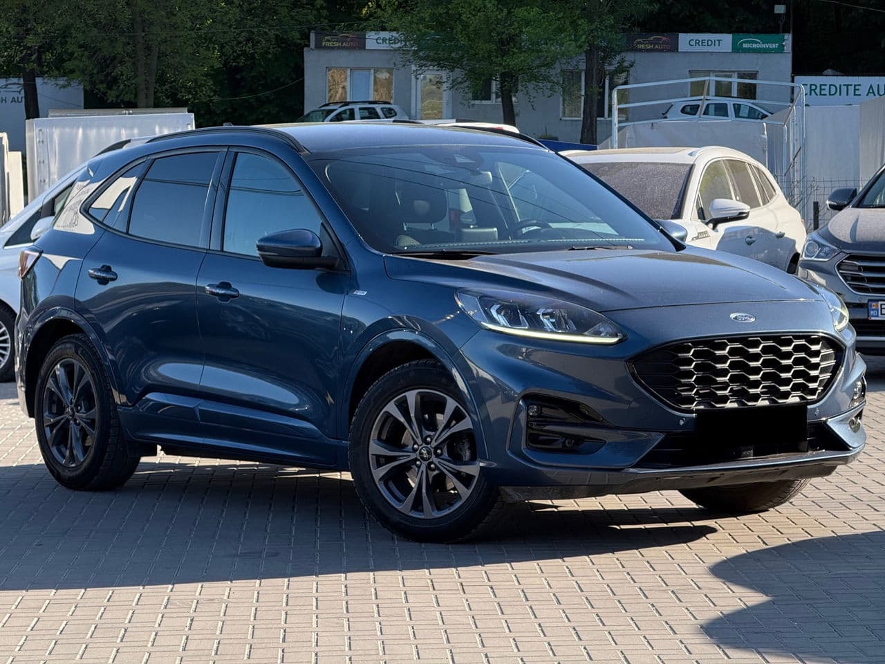 2021 Ford Kuga — Miniatură 3