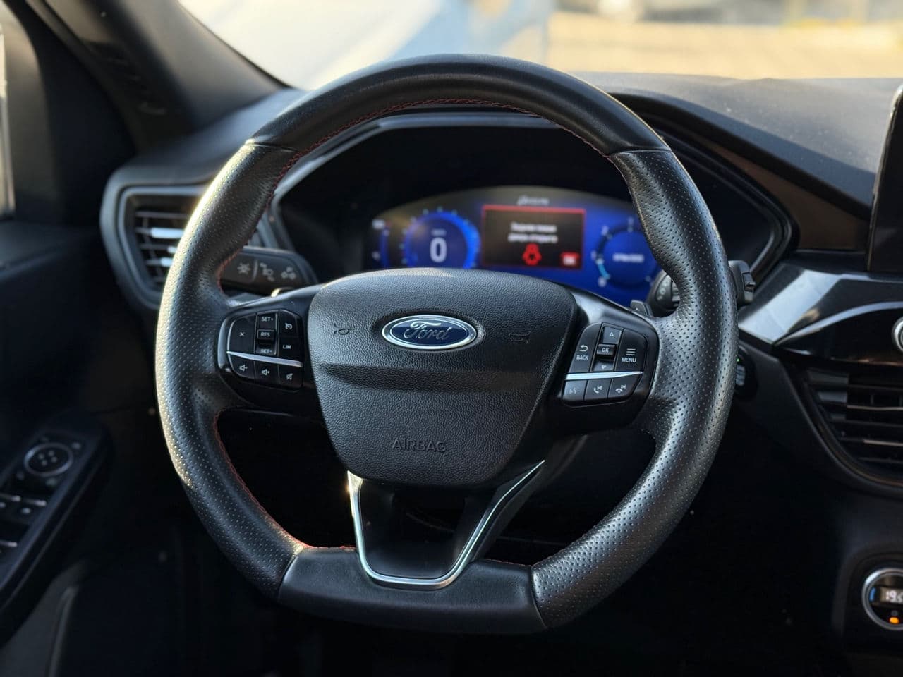 2021 Ford Kuga — Miniatură 12