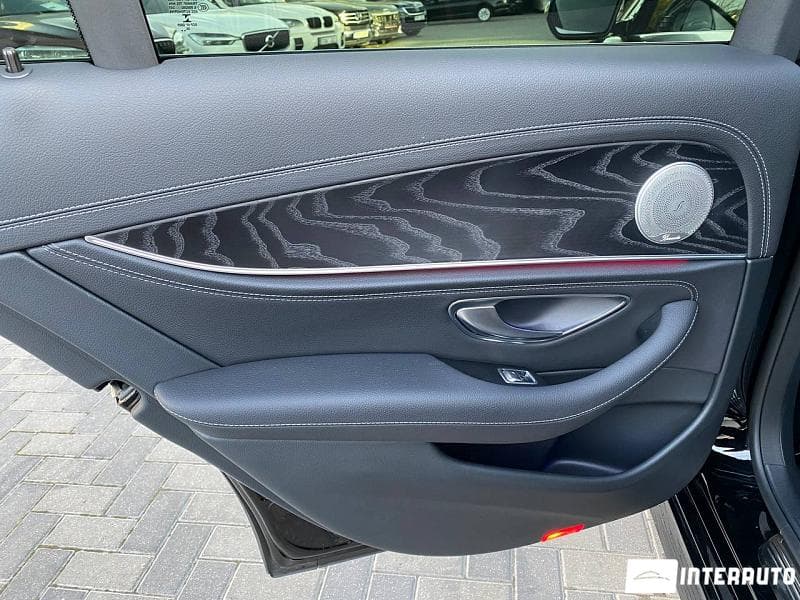 Mercedes E 300de 2020 — Миниатюра 19