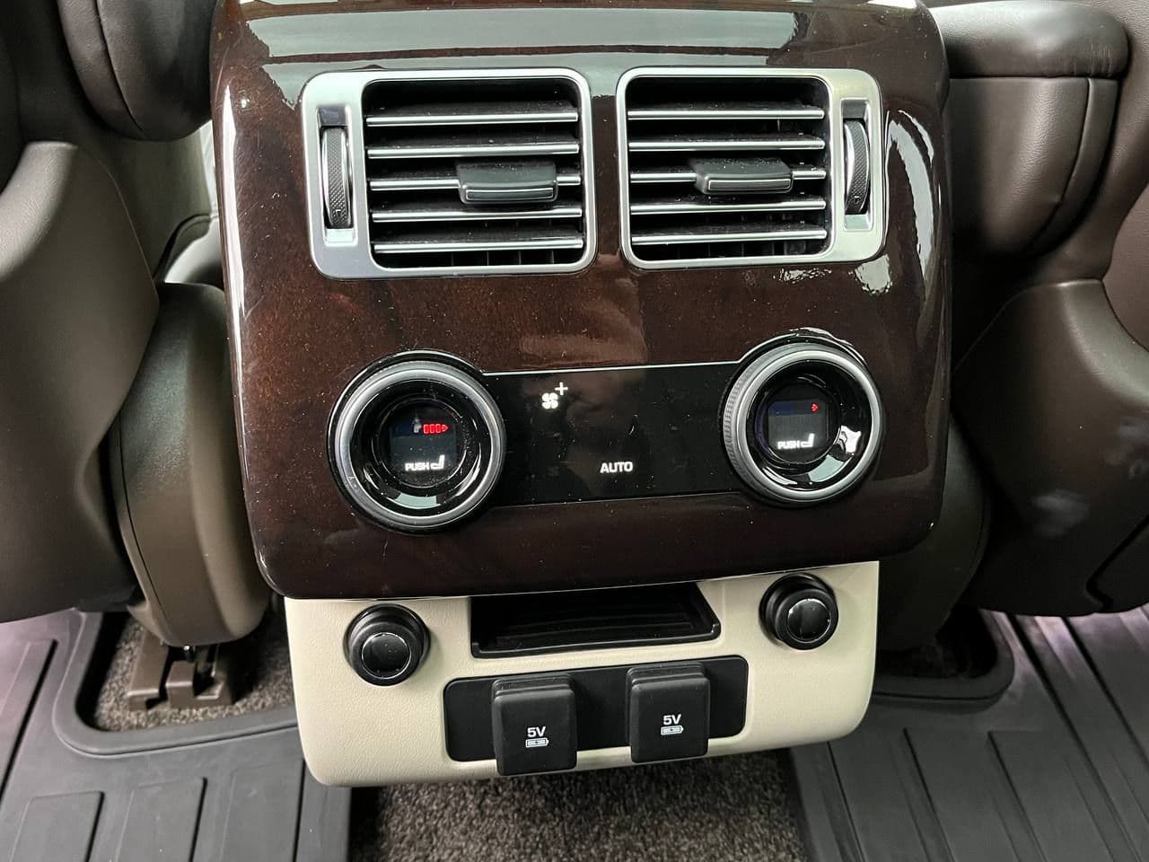 2018 Land Rover Range Rover Vogue — Miniatură 20