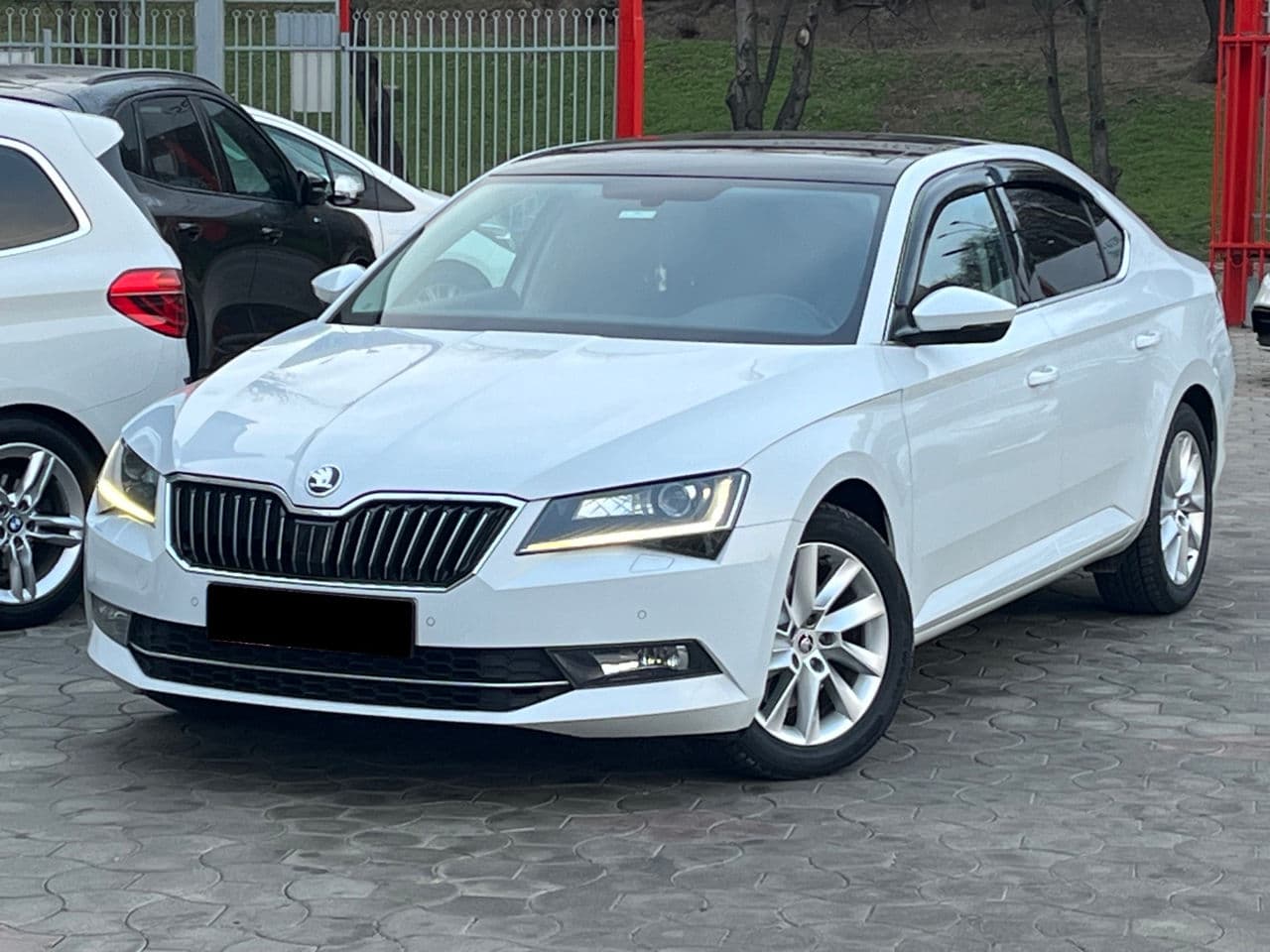 Skoda Superb 2017 — Миниатюра 4