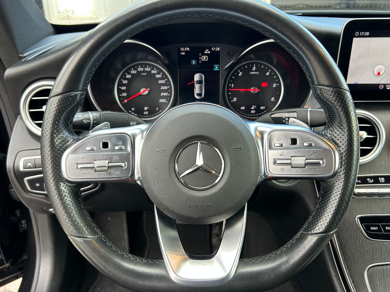 2018 Mercedes C 220 — Miniatură 12