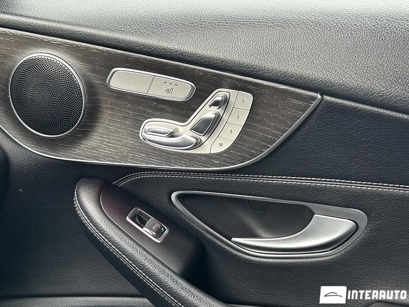 2018 Mercedes C 220 — Miniatură 10