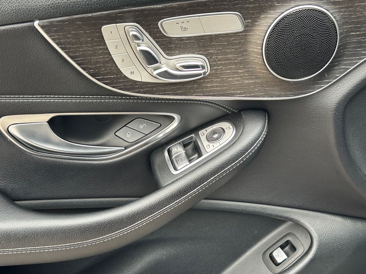 2018 Mercedes C 220 — Miniatură 8