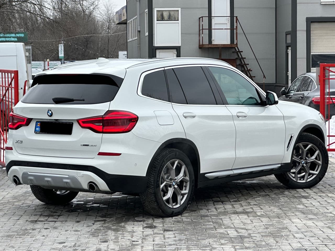 2021 BMW X3 3.0i — Miniatură 3