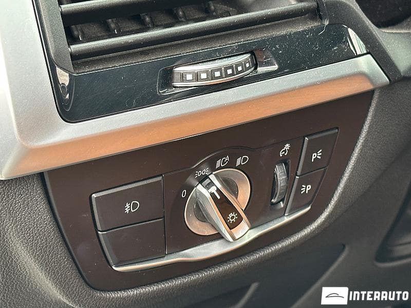 2021 BMW X3 3.0i — Miniatură 14