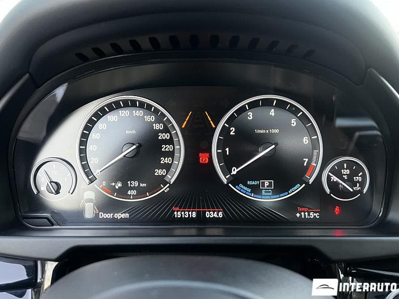 2017 BMW X5 4.0e — Miniatură 9