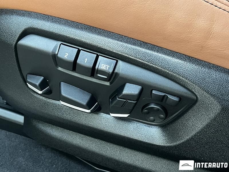 2017 BMW X5 4.0e — Miniatură 17