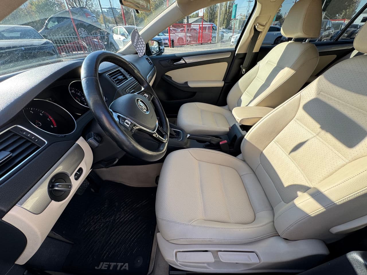 2016 Volkswagen Jetta — Miniatură 9