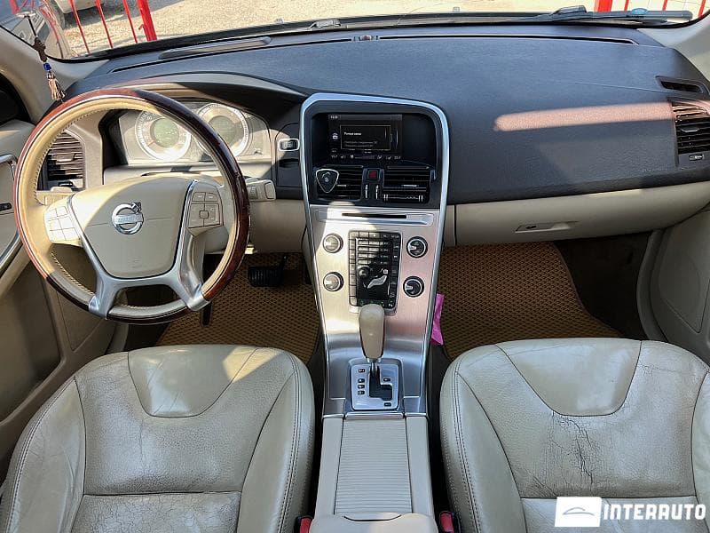 Volvo XC 60 2012 — Миниатюра 8