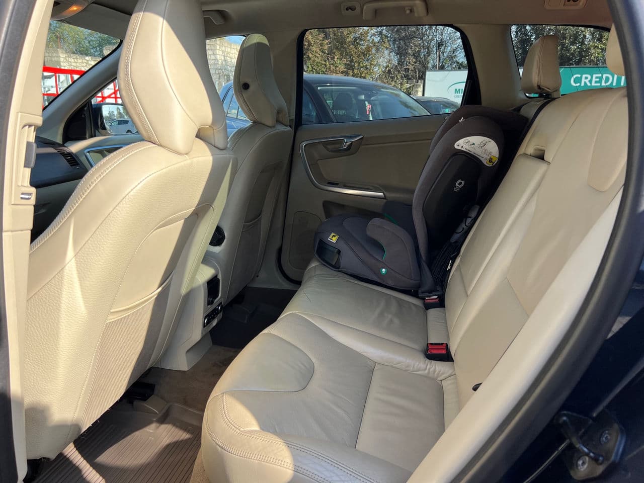 Volvo XC 60 2012 — Миниатюра 19