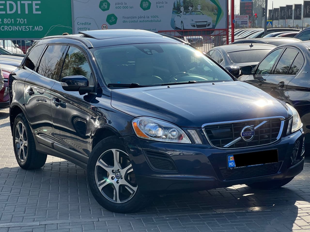 Volvo XC 60 2012 — Миниатюра 3