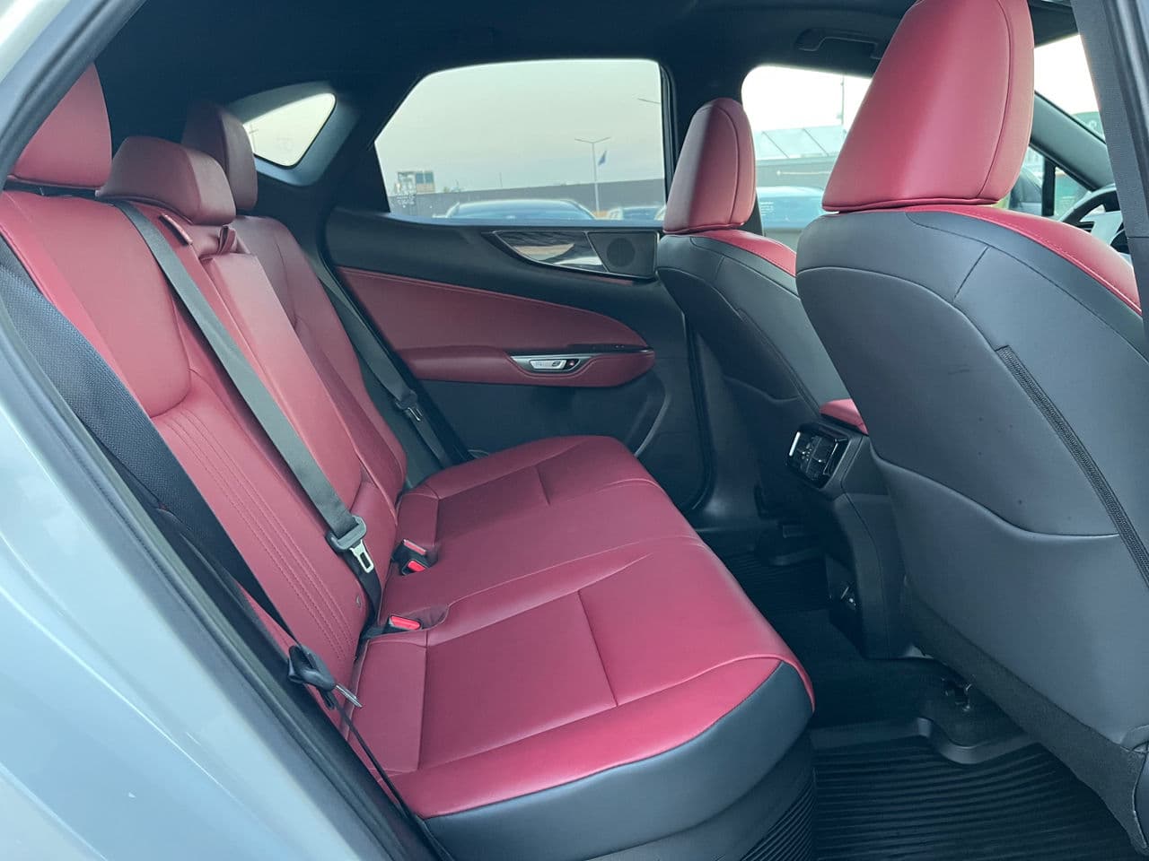 2023 Lexus NX 350H — Miniatură 16
